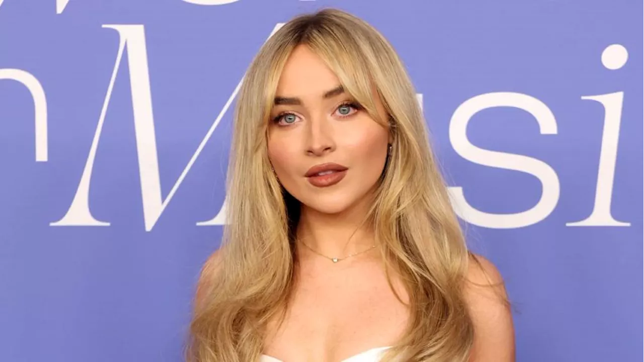 Sabrina Carpenter celebra su cumpleaños 25 con pastel con meme de Leonardo DiCaprio