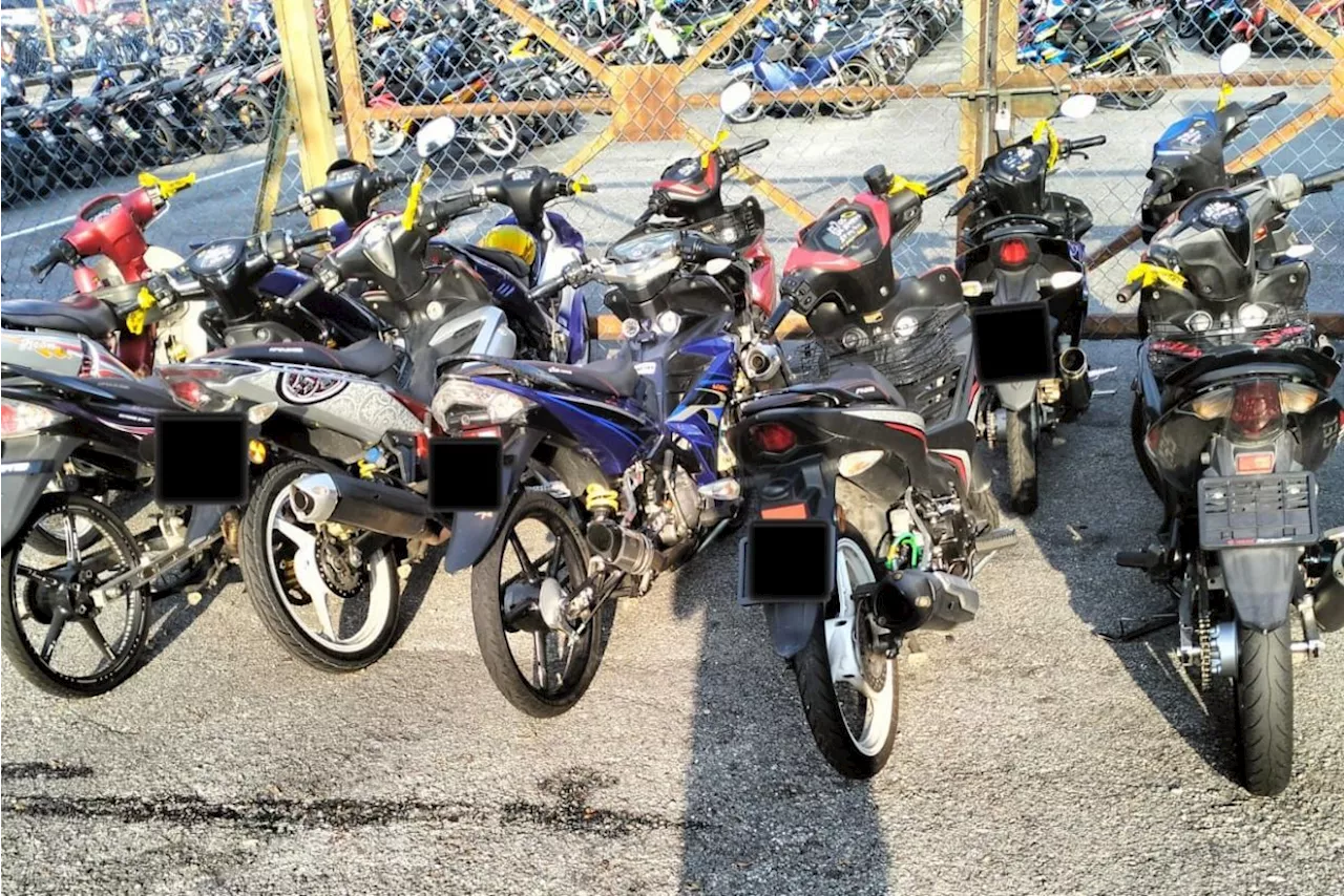 15 bikes seized, 66 compounds issued during traffic op in Ampang