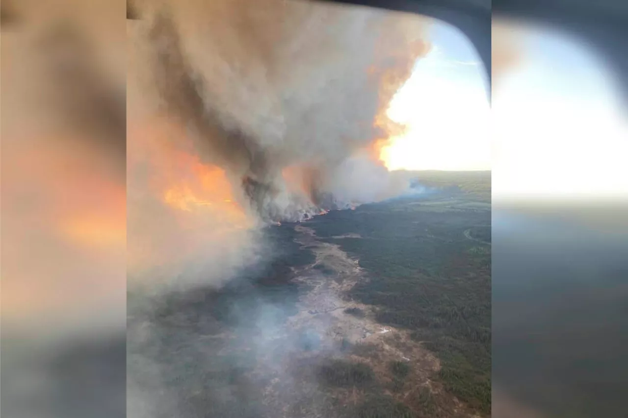 Wildfire burning 2.5 km away from Fort Nelson as winds increase activity