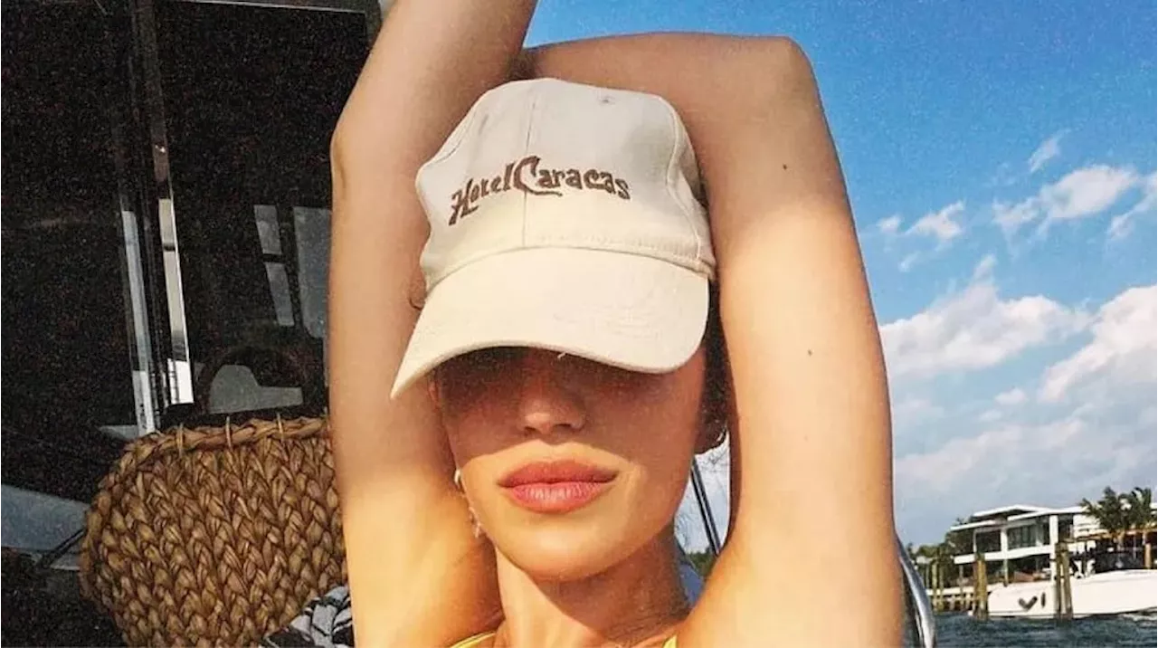 Stefi Roitman combinó una microbikini neón con un pantalón de red y marcó tendencia