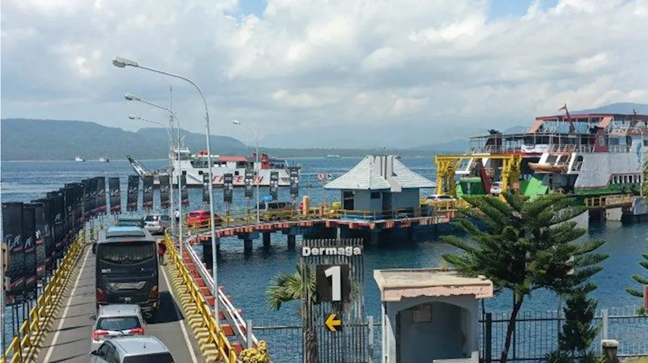 Long Weekend, 125.950 Kendaraan Melintas di Pelabuhan Merak-Bakauheni dan Ketapang-Gilimanuk