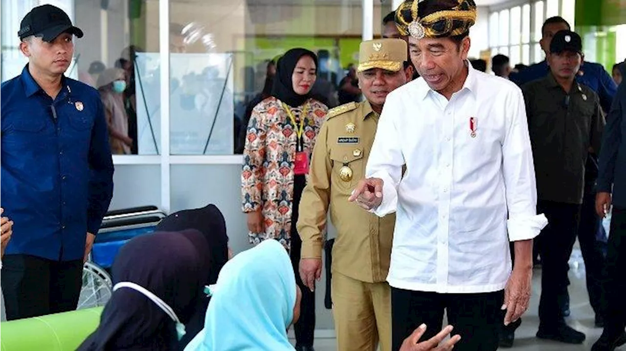 Tinjau RSUD Baharuddin di Muna, Jokowi Jelaskan Alasan Pemerintah Kirim Alat Medis ke Daerah