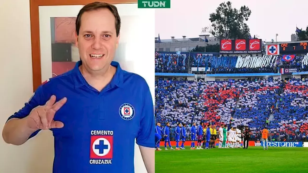 Afición de Cruz Azul homenajea a Paco Villa coreando su nombre vs. Pumas