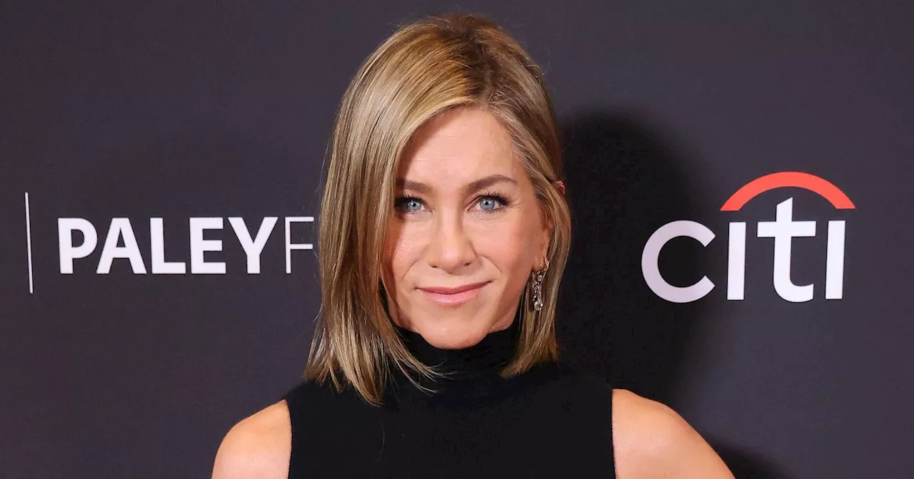 Jennifer Aniston Praises Rachel Green’s ‘Iconic Hair Accessories’