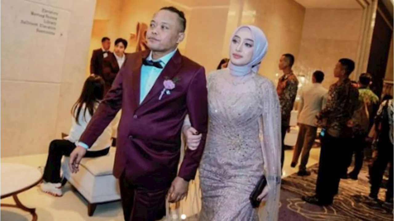 Sule Digandeng Perempuan Cantik di Pernikahan Rizky Febian-Mahalini, Calon Istri?