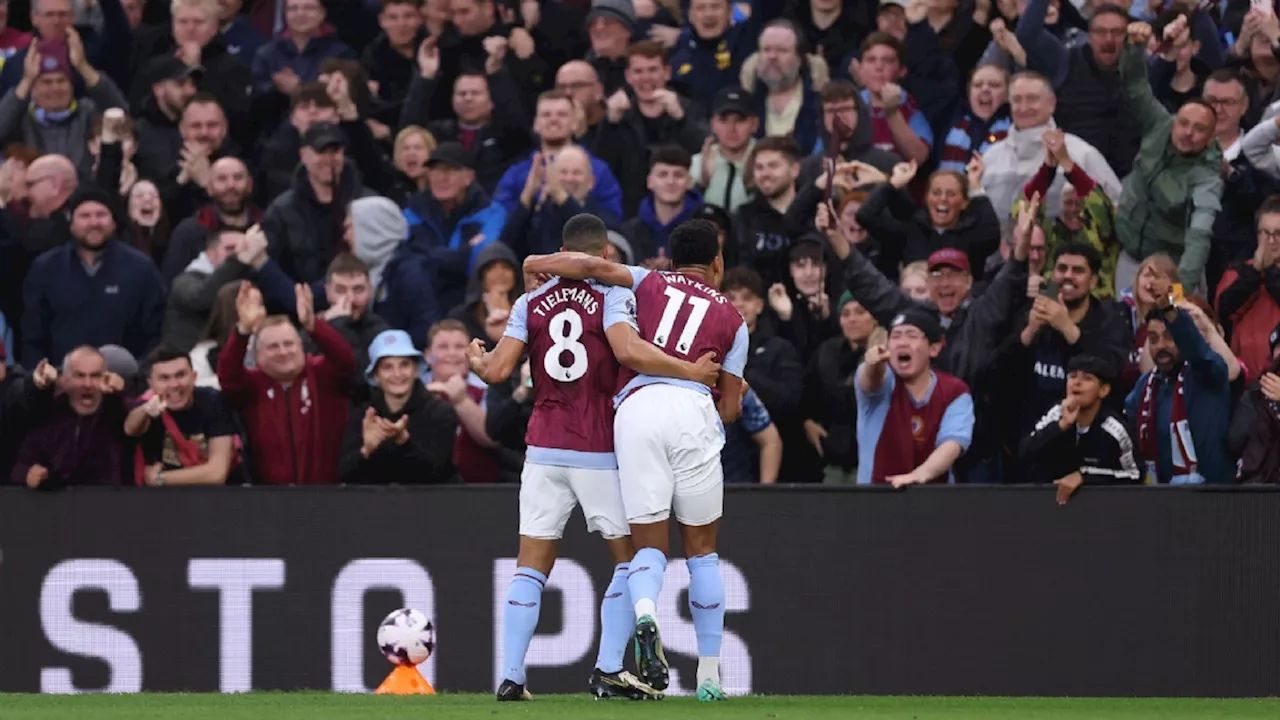 Liverpool geeft zege na blunder van Emi Martínez en goal van Gakpo tóch nog weg