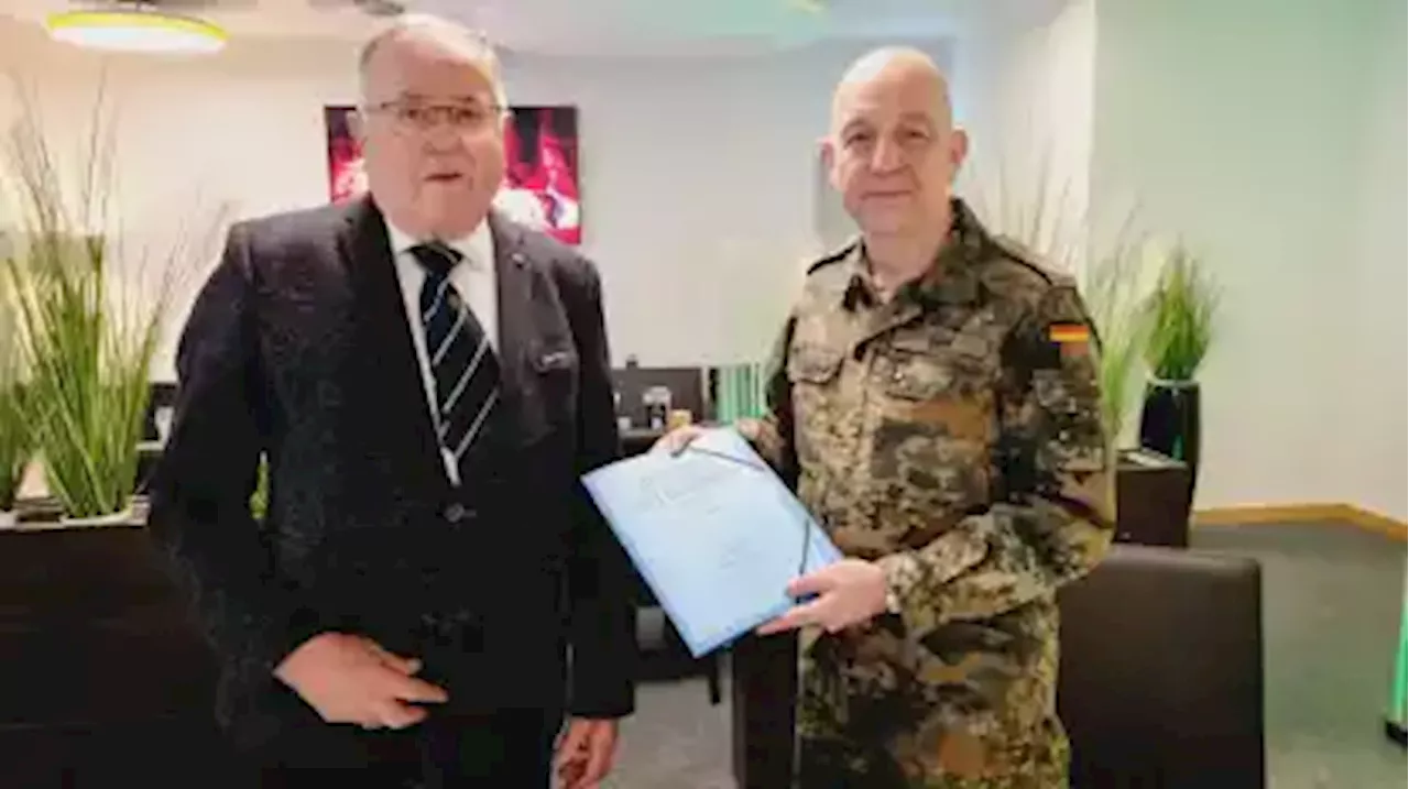 Ganderkeseer komponiert 'Hymne' für Bundeswehr in Bremen