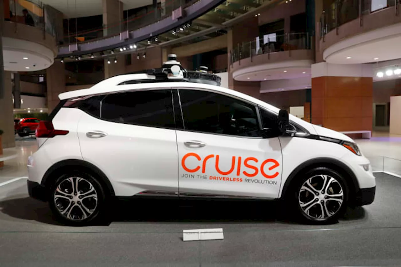 GM's Cruise to start testing robotaxis in Phoenix area with human safety drivers on board