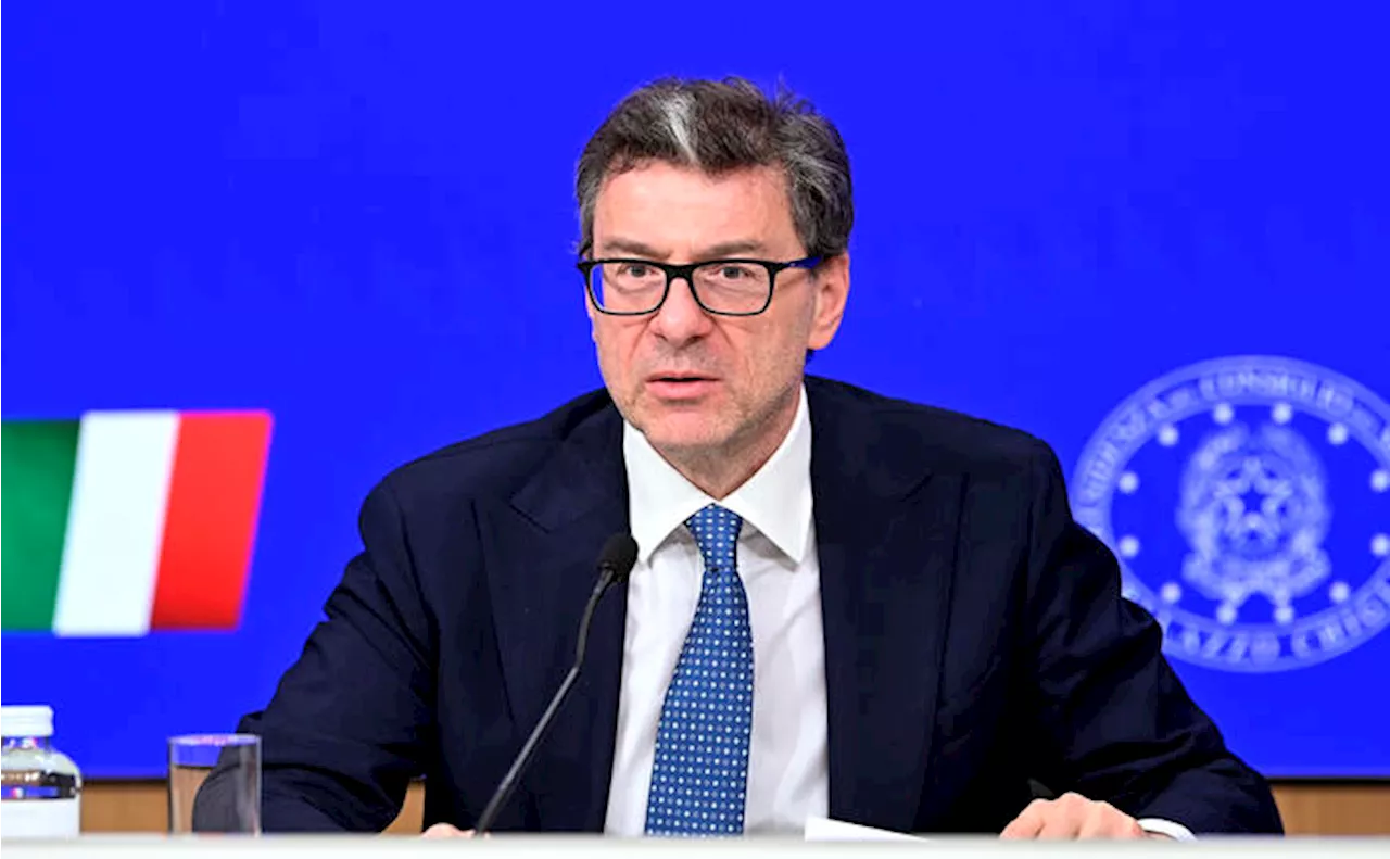 Giorgetti: 'Credo che rinvieremo la sugar tax al 2025, la plastic tax slitta al 2026'