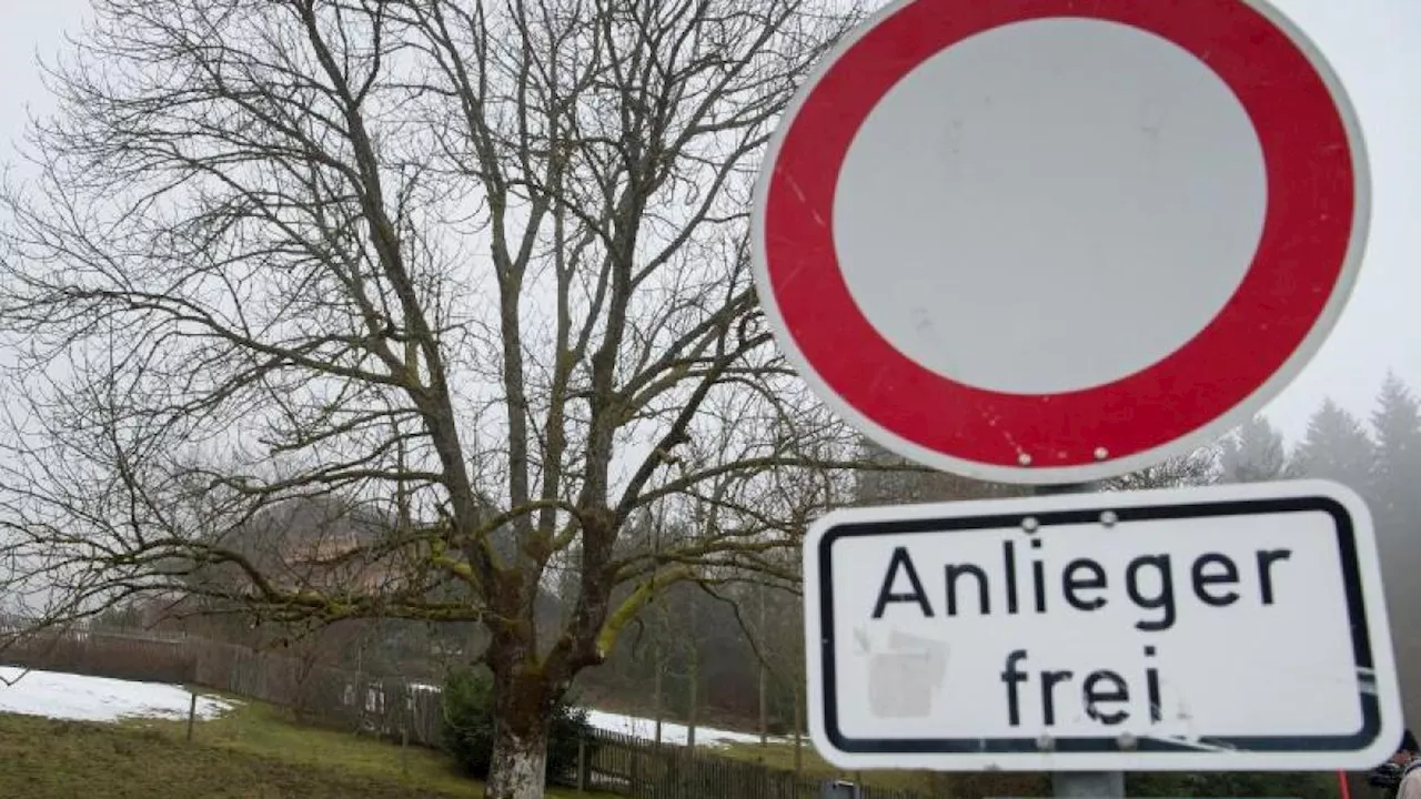 Anlieger frei: In diesen Fällen dürfen Sie trotz Schild mit dem Auto weiterfahren