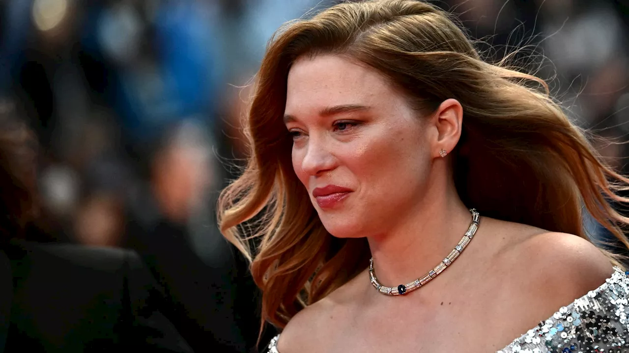 Léa Seydoux fait sensation au Festival de Cannes dans une robe fourreau Louis Vuitton