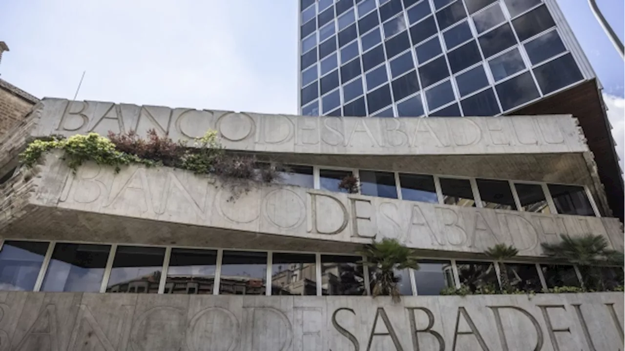 Sabadell Suspends Share Buyback Program After BBVA Approach