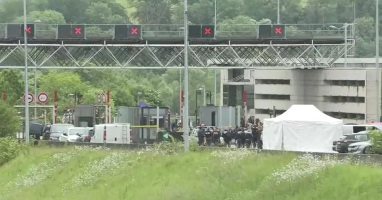 2 officers killed, inmate escapes in attack on prison van in France