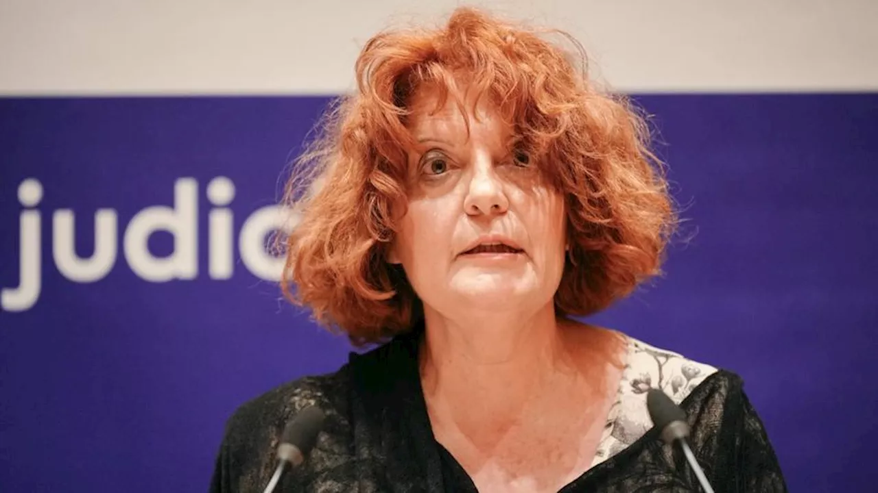 Agents pénitentiaires tués dans l'Eure : «deux véhicules ont été retrouvés brûlés», annonce la procureure