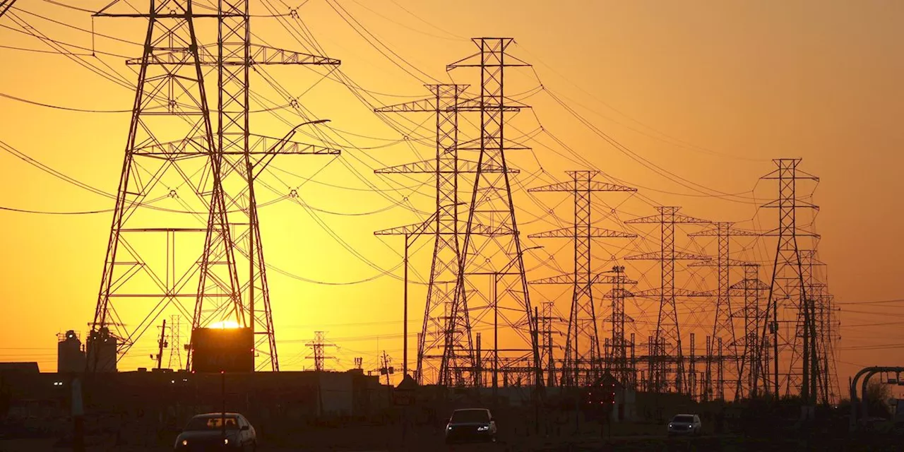 Green Groups Outline How to Boost Electricity Transmission Without Gutting Environmental Laws