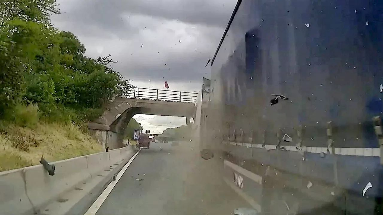 Moment lorry driver smashes straight into horsebox killing the horse