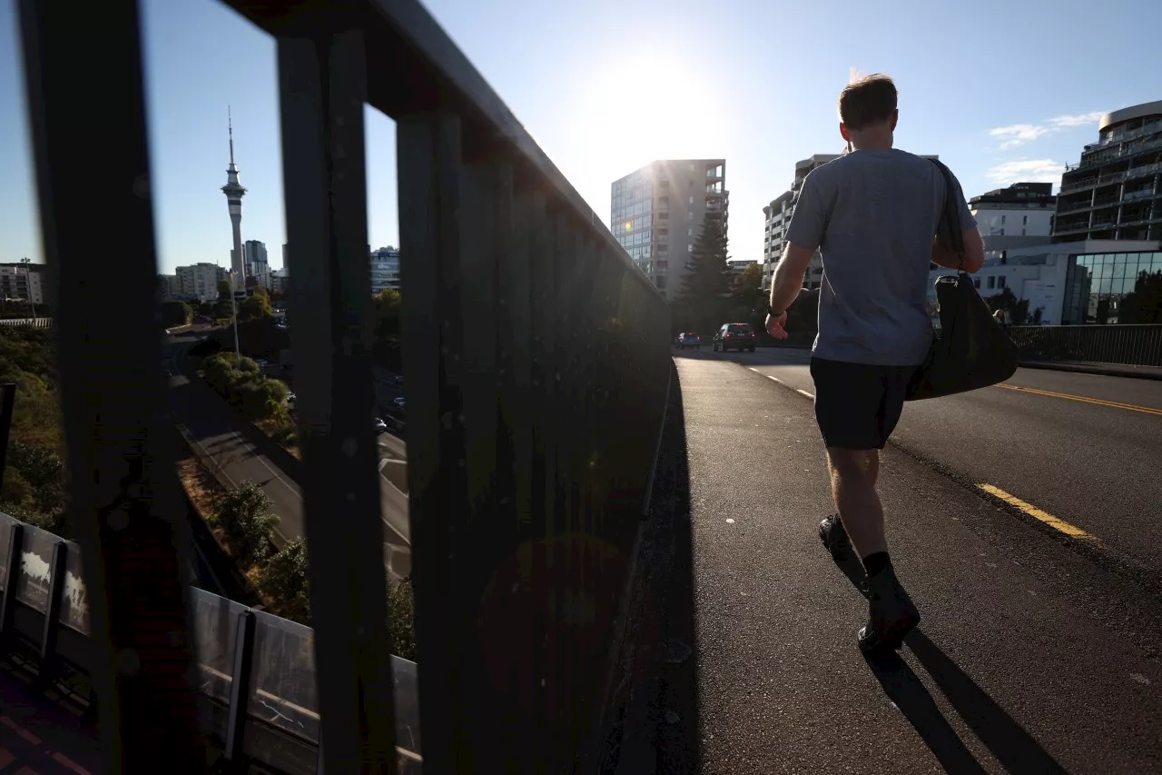 New Zealand sees record exodus of citizens as economy struggles