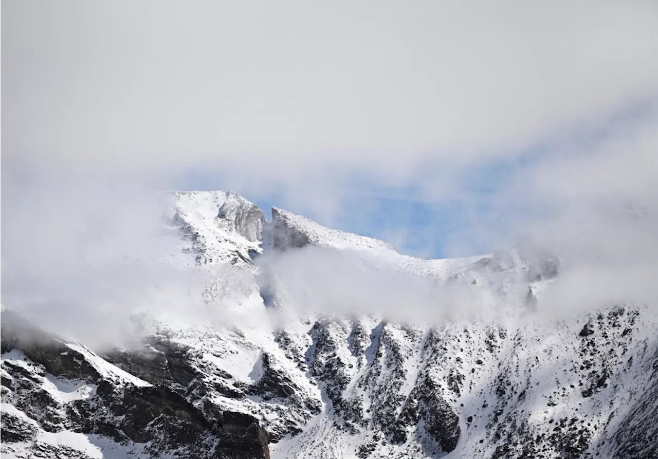 Colorado Springs man missing on Longs Peak since Sunday