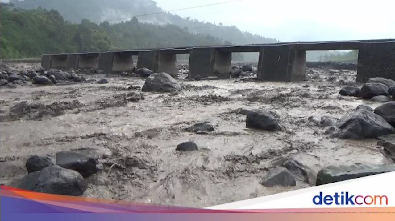 BMKG Peringati Banjir Lahar Hujan di Sumbar, Apa Itu?