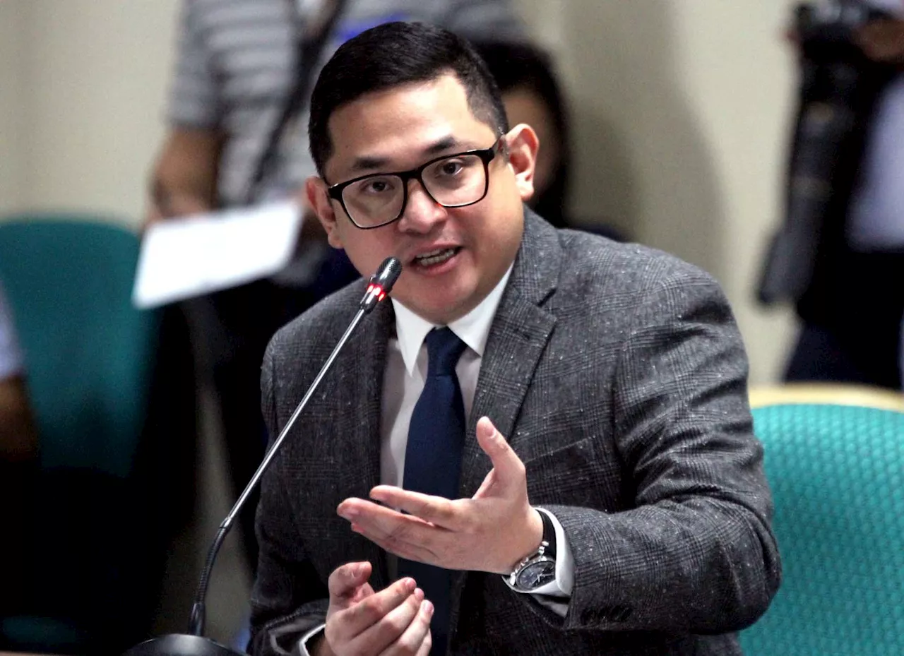 Ex-senator Bam Aquino leaves LP