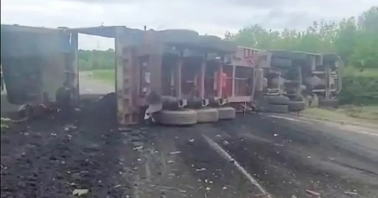 Overturned lorry causes travel chaos late into evening on Wicklow road