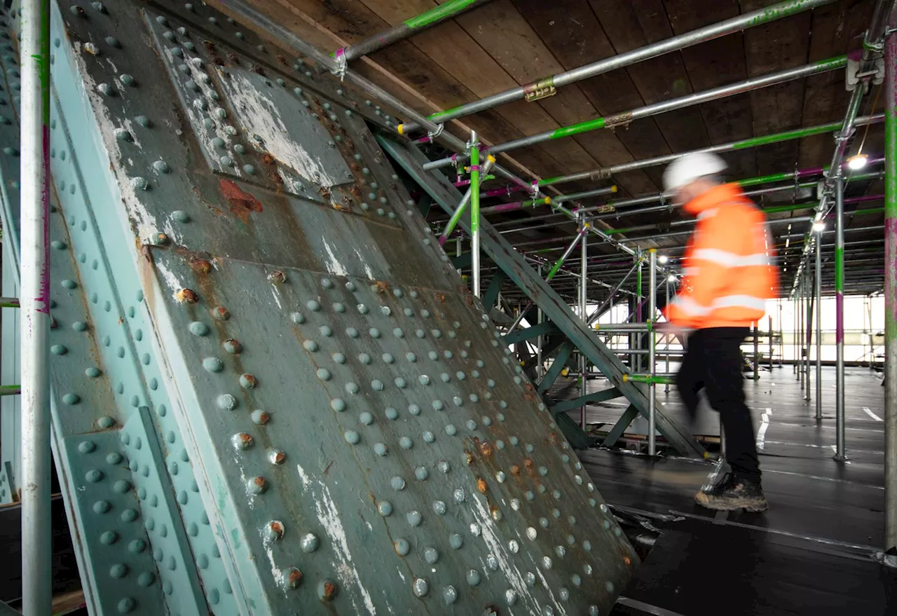 Behind the scenes photos show update on Tyne Bridge restoration work