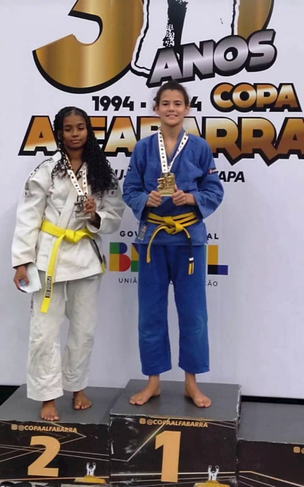 Atletas de Angra são campeões da 33ª Copa Alfabarra de Jiu-Jitsu