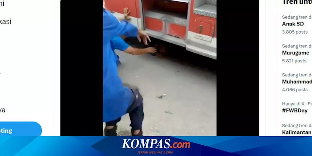 Video Viral Detik-detik Petugas Damkar Tertabrak hingga Kolong Mobil