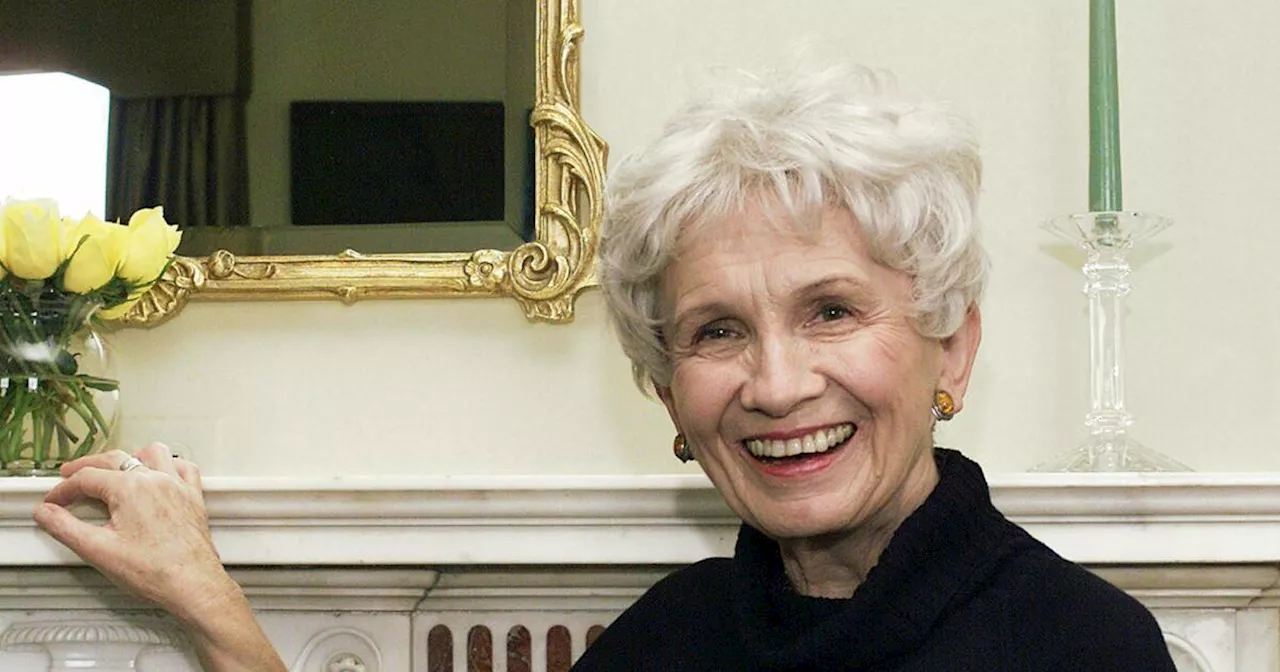 Alice Munro, acclaimed short-story writer and Nobel Prize winner, dies at 92