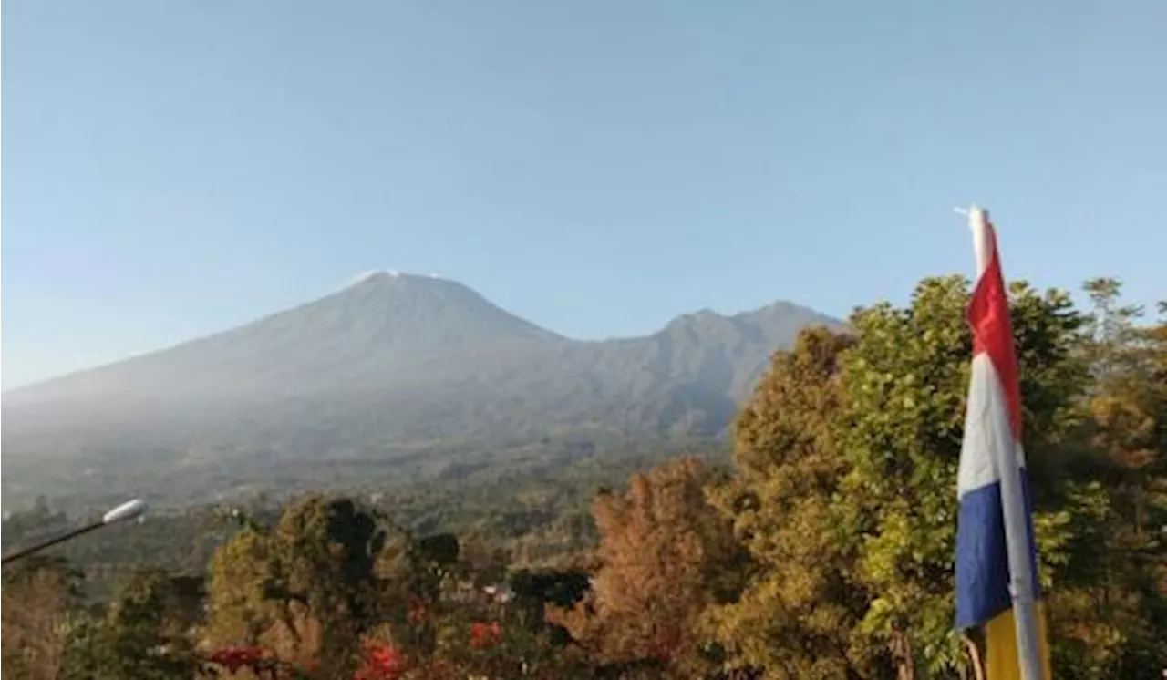 Aktivitas Gunung Slamet Masih Terus Meningkat, Tak Boleh Ada Aktivitas di Radius 2 Kilometer