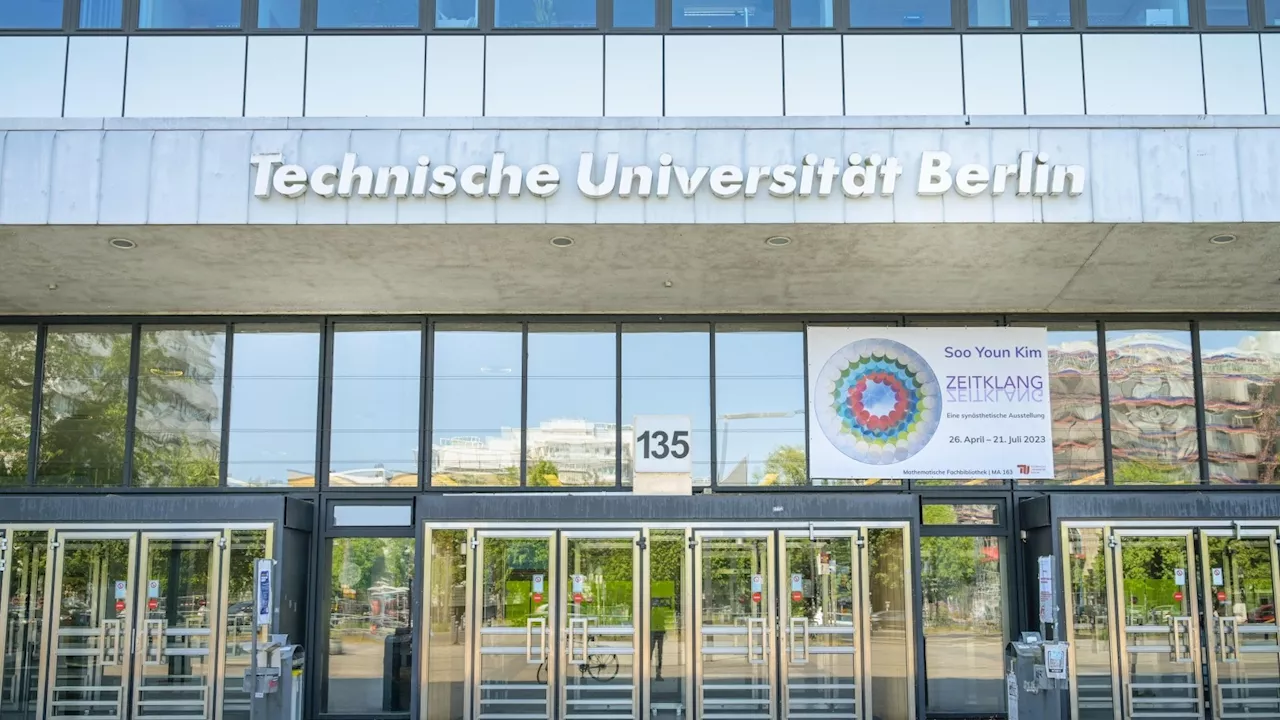 Propalästinensische Demo an Technischer Universität in Berlin