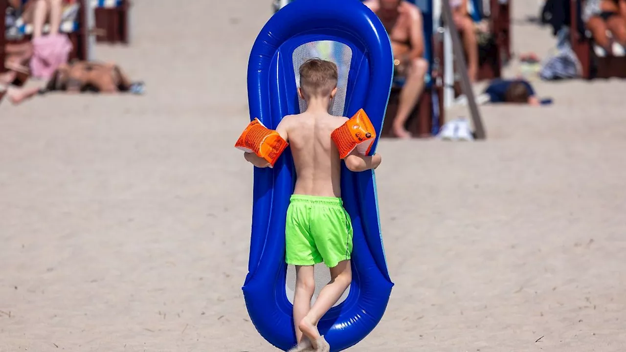 Hessen: Viele Kinder-Schwimmhilfen mangelhaft gekennzeichnet