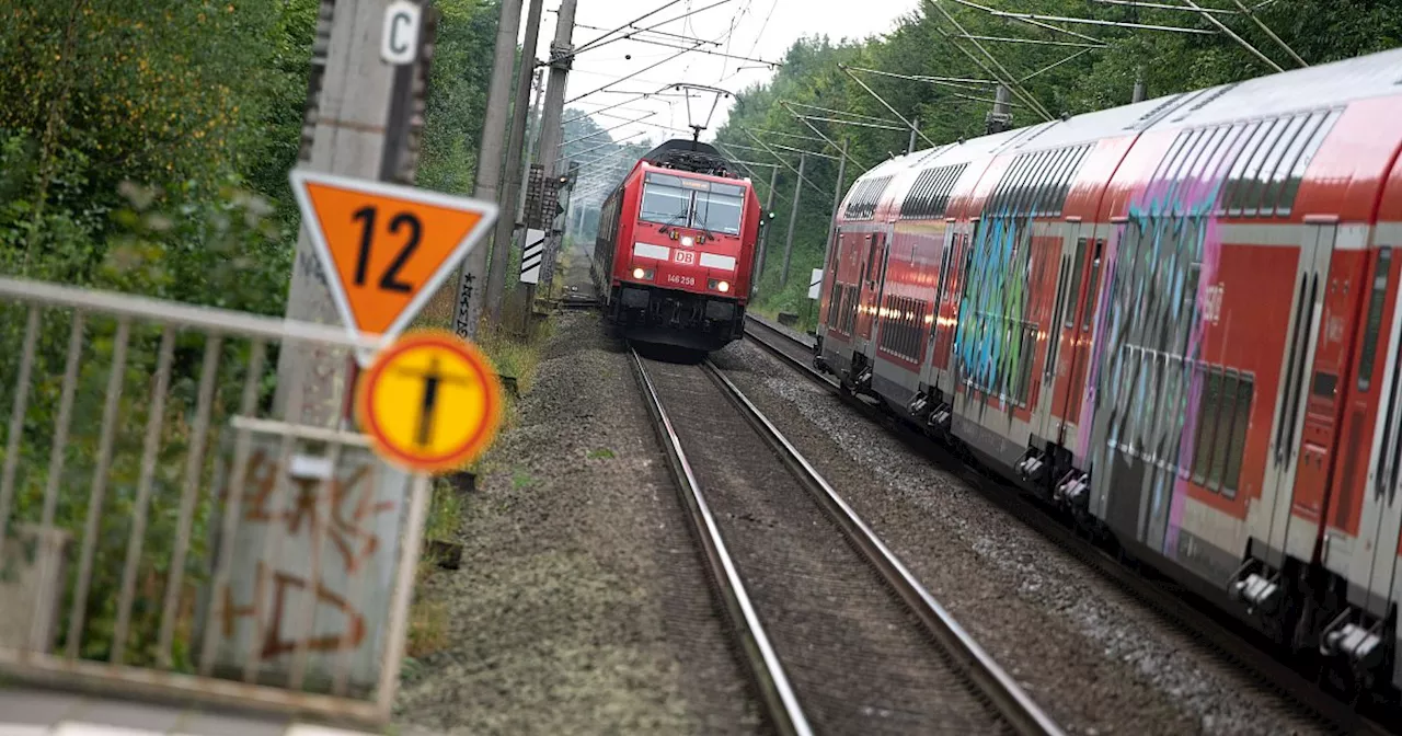 „Zug explodiert“ statt „Zug wird geteilt“: Übersetzungsfehler führt zu Großeinsatz