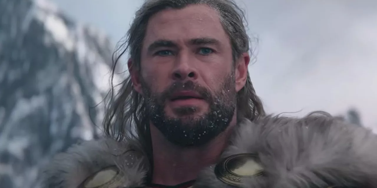 Chris Hemsworth Criticizes Actors Bashing Marvel Movies 2 Weeks After Criticizing His Own Thor Performance