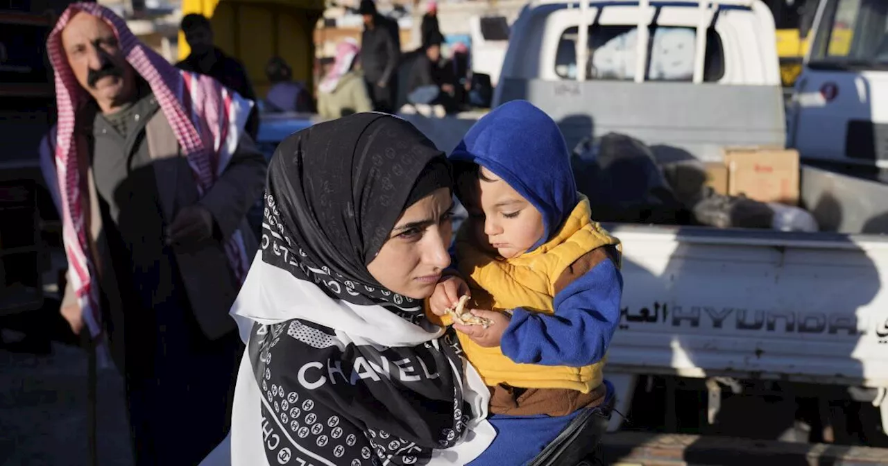 Cientos de refugiados sirios vuelven a casa ante una creciente hostilidad en Líbano