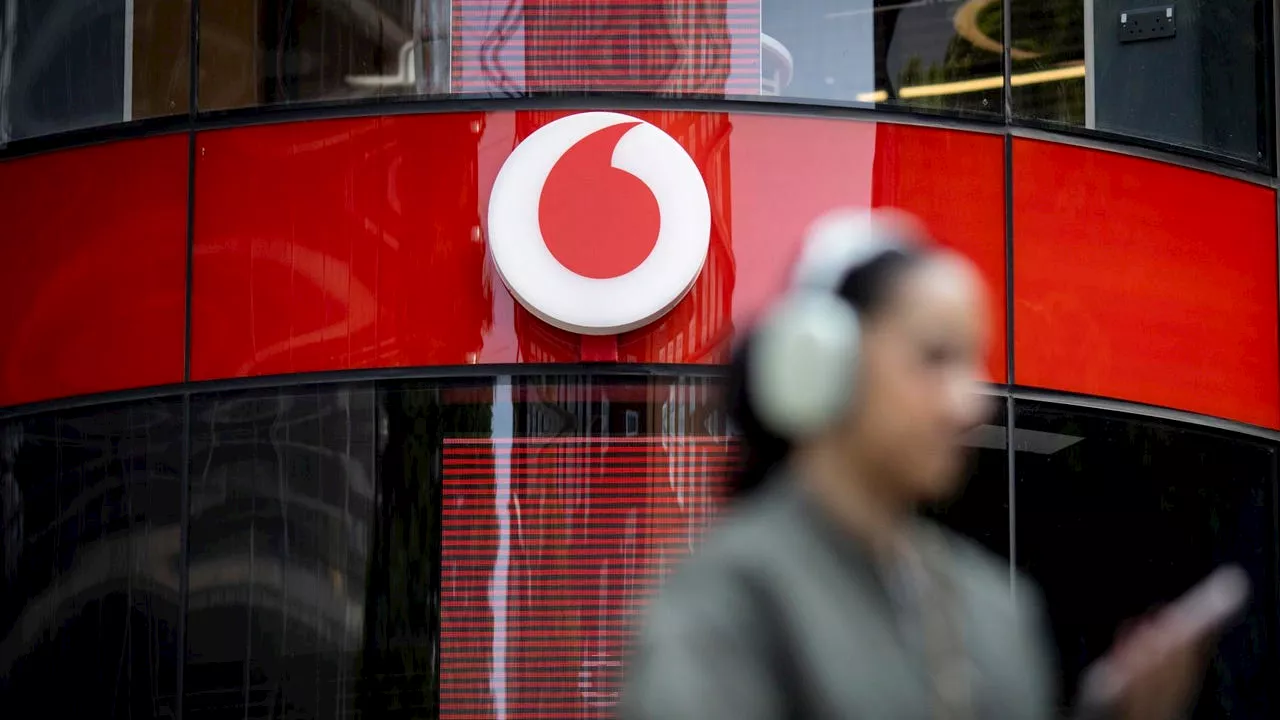 El Gobierno autoriza la compra de Vodafone España por parte del fondo Zegona por 5.000 millones