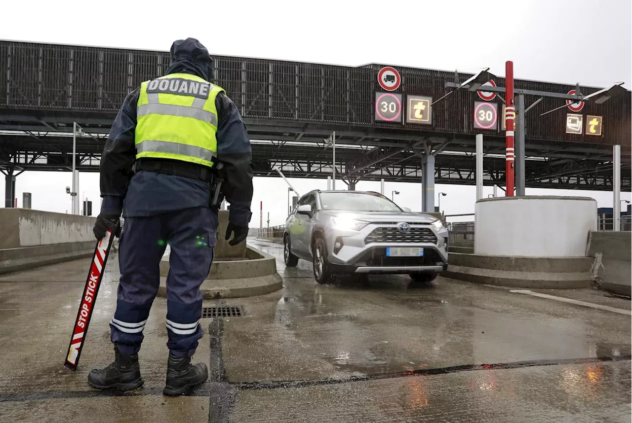 Landes : avec 10 kilos d’herbe de cannabis dans la voiture, ils tentent d’échapper aux douaniers