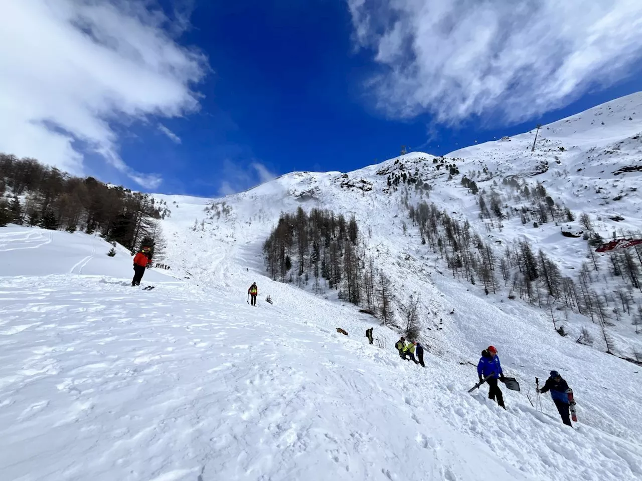 Lawine Zermatt: Polizist findet kanadischen Vermissten auf Wanderung