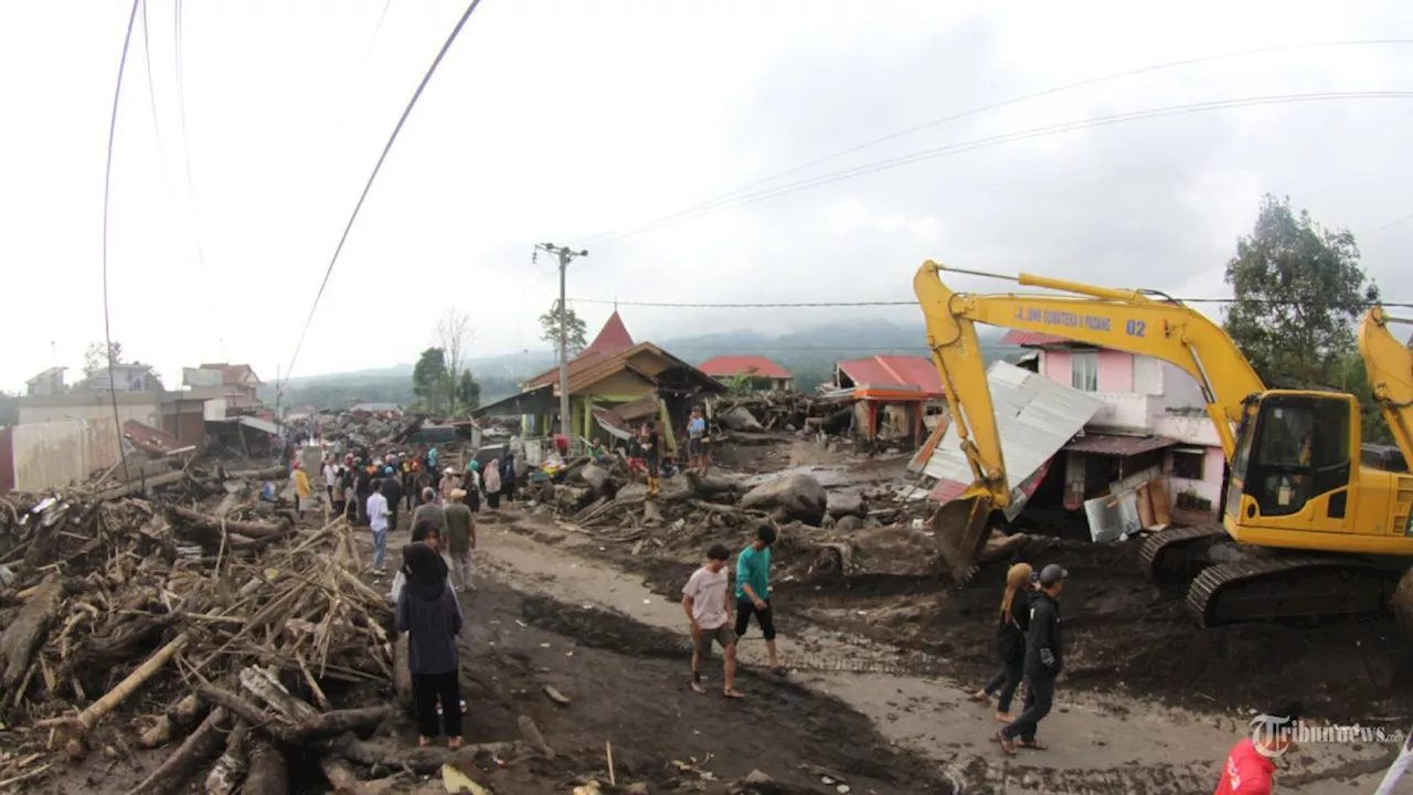 BNPB: Korban Meninggal Banjir Bandang di Sumbar jadi 50 Orang, 27 Orang Masih Hilang