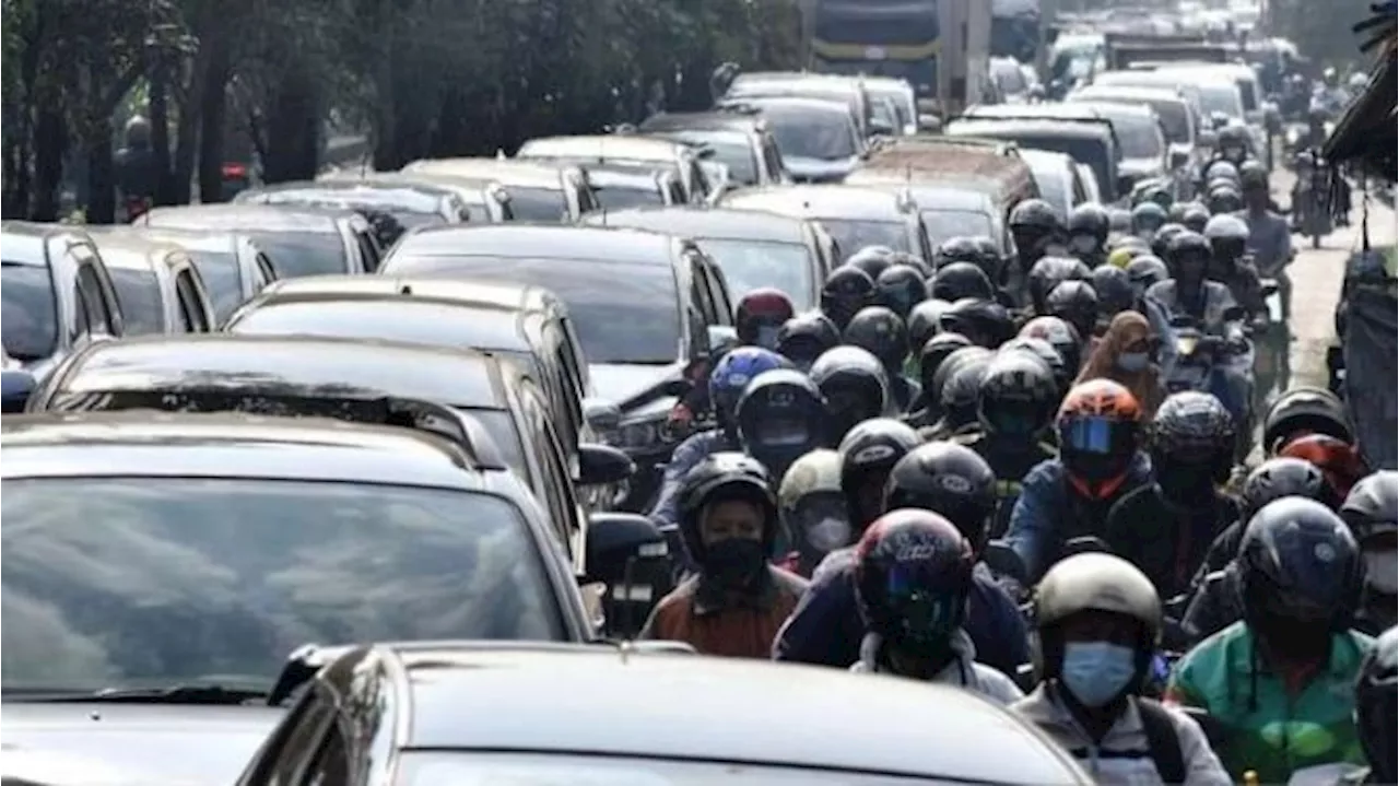 Polisi Blak-Blakan Ungkap Penyebab Macet Horor di Yos Sudarso Jakut Pagi Ini