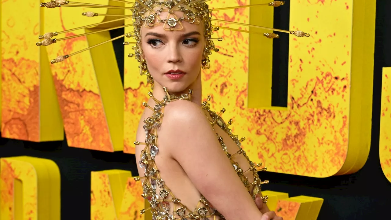 Anya Taylor-Joy Furiosa look a tema red carpet press tour