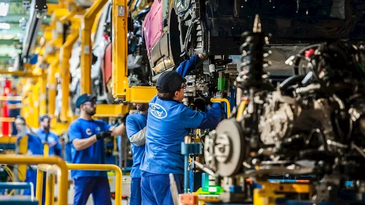 Jarro de agua fría en Almussafes: Ford propone un nuevo ERE en la factoría valenciana