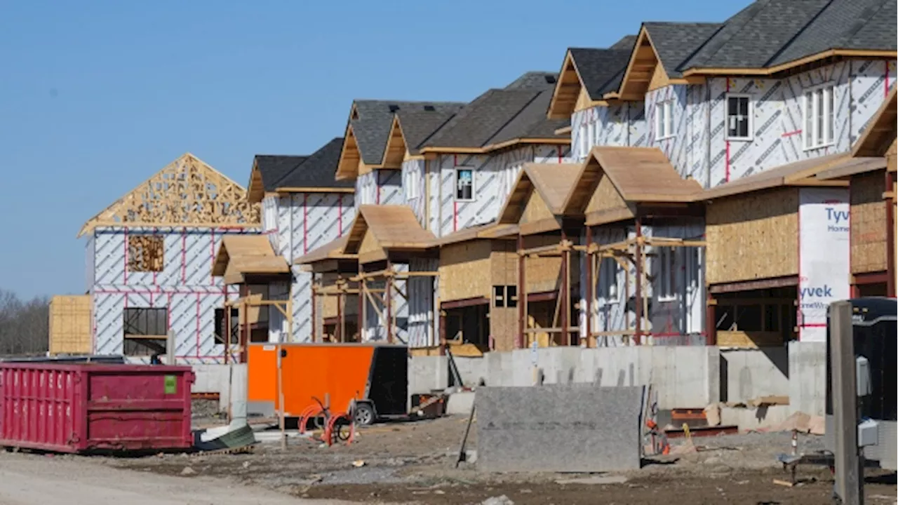 CMHC reports annual pace of housing starts in April down 1% from March