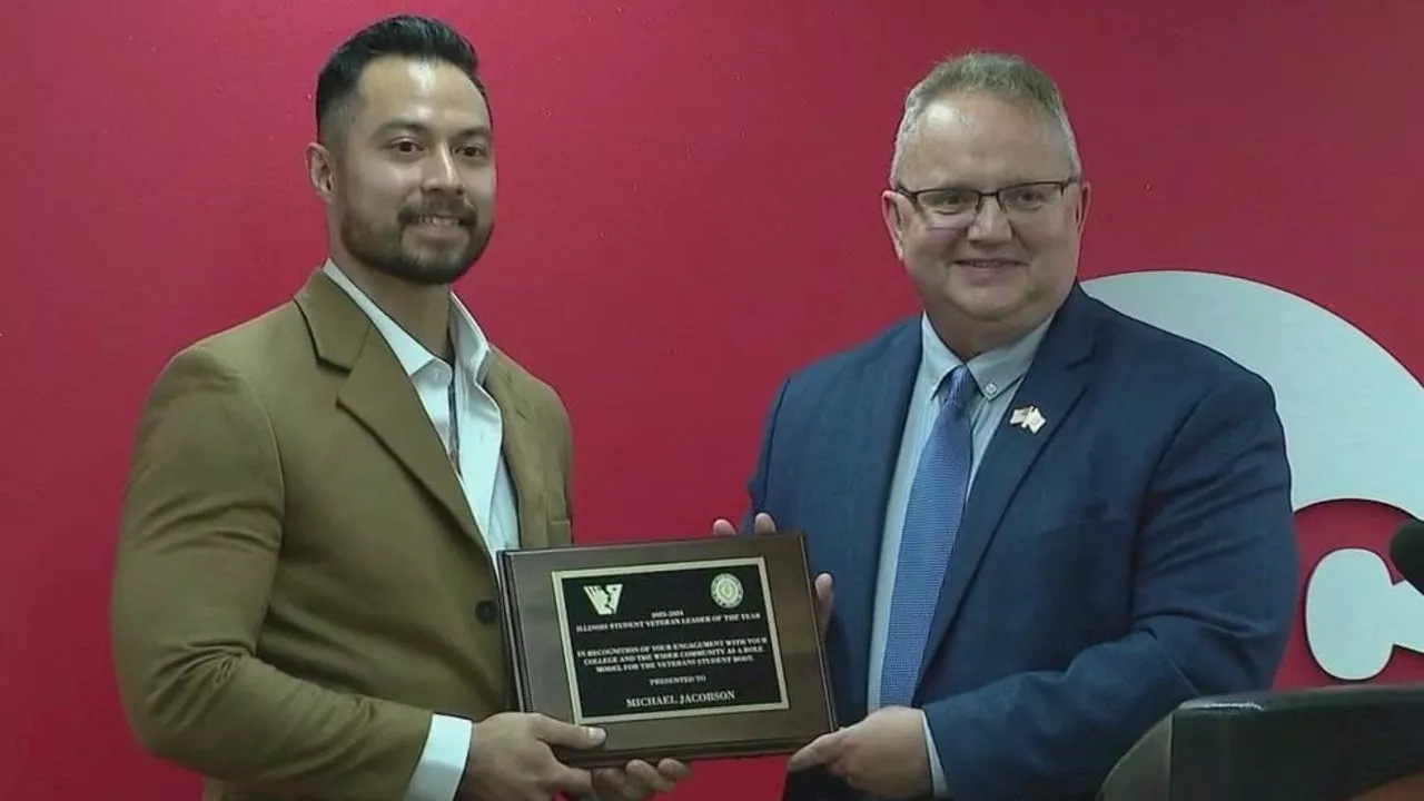 Marine Corps vet Michael Jacobson recognized as Illinois Student Veteran of the Year