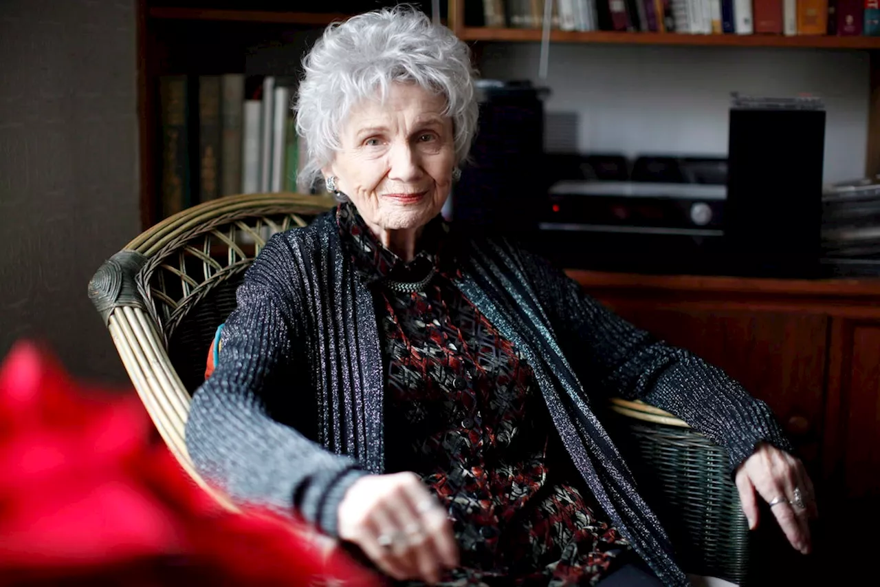 Tributes to Alice Munro pour in from across the literary community