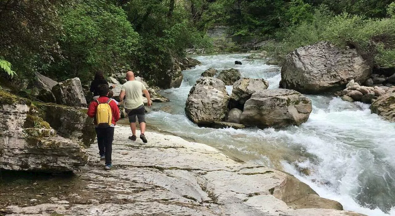 Siccità e ondate di calore, i fiumi Orta e Sangro calano: coltivazioni a rischio