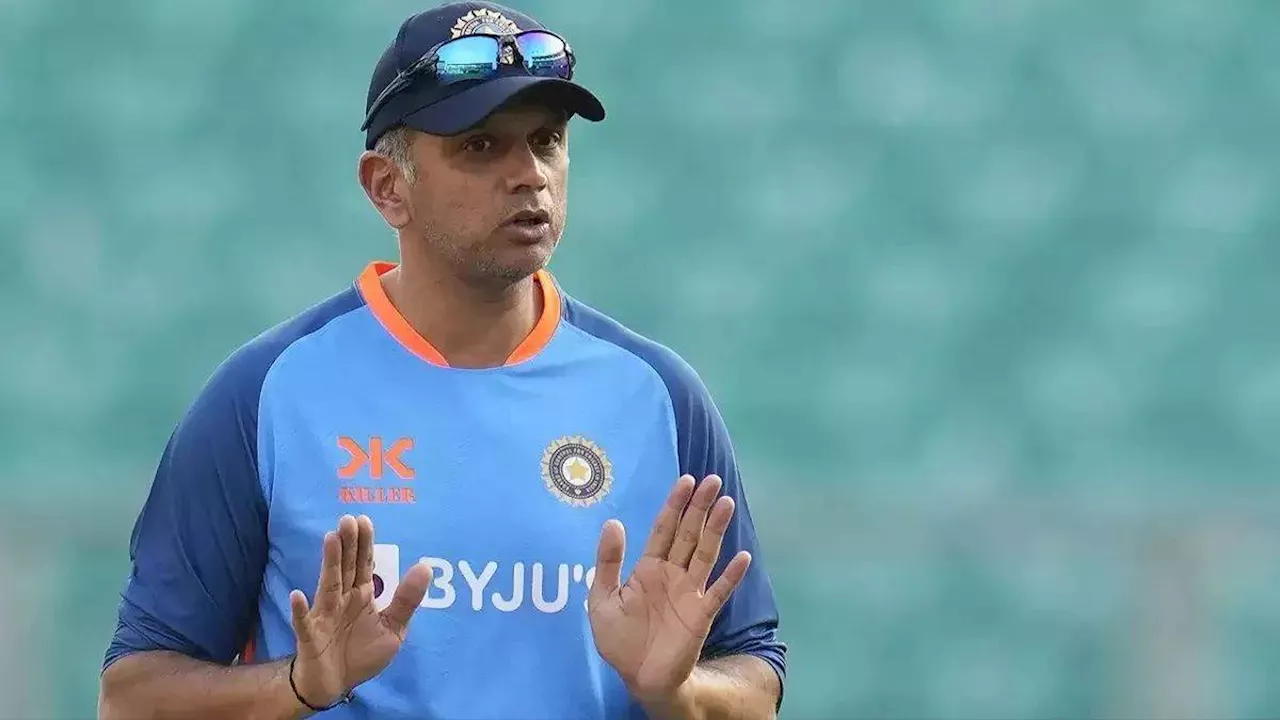 Rahul Dravid के बाद कौन? भारतीय कोच बनने की रेस में ये नाम सबसे आगे, BCCI की नजरों में चढ़ा हुआ है IPL का सफल कप्‍तान