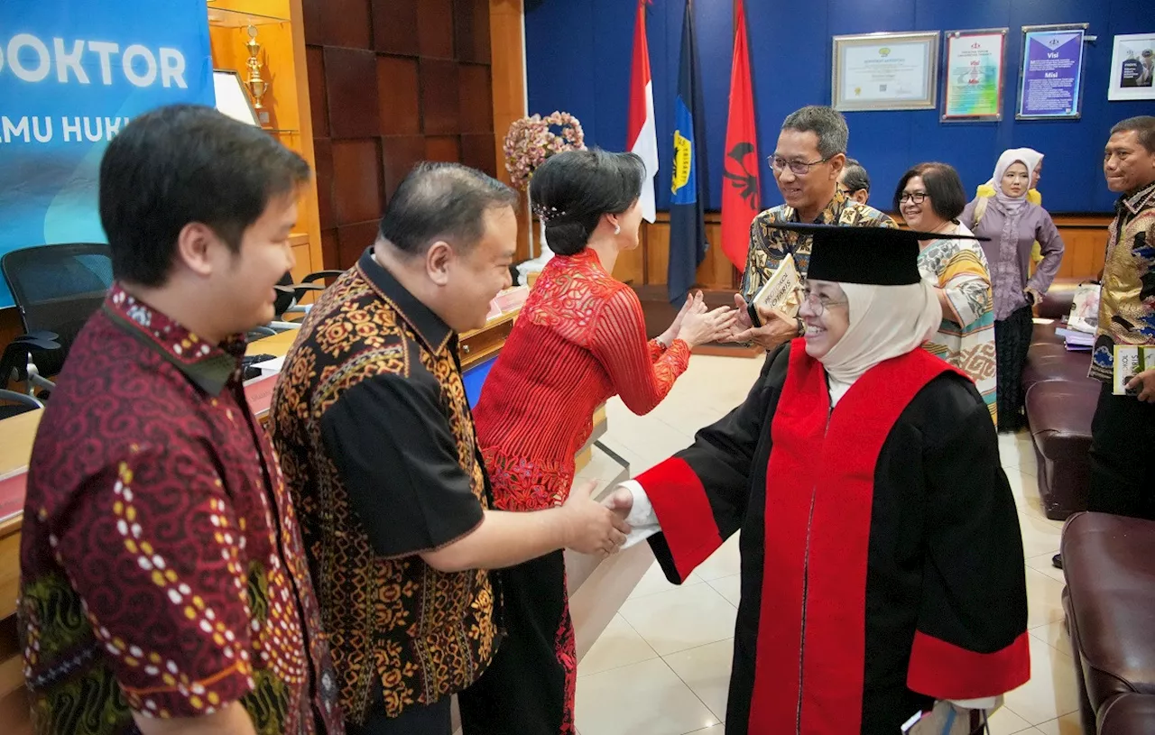 Promosi Doktor Universitas Trisakti, Ira Sudjono Raih Predikat Cum Laude