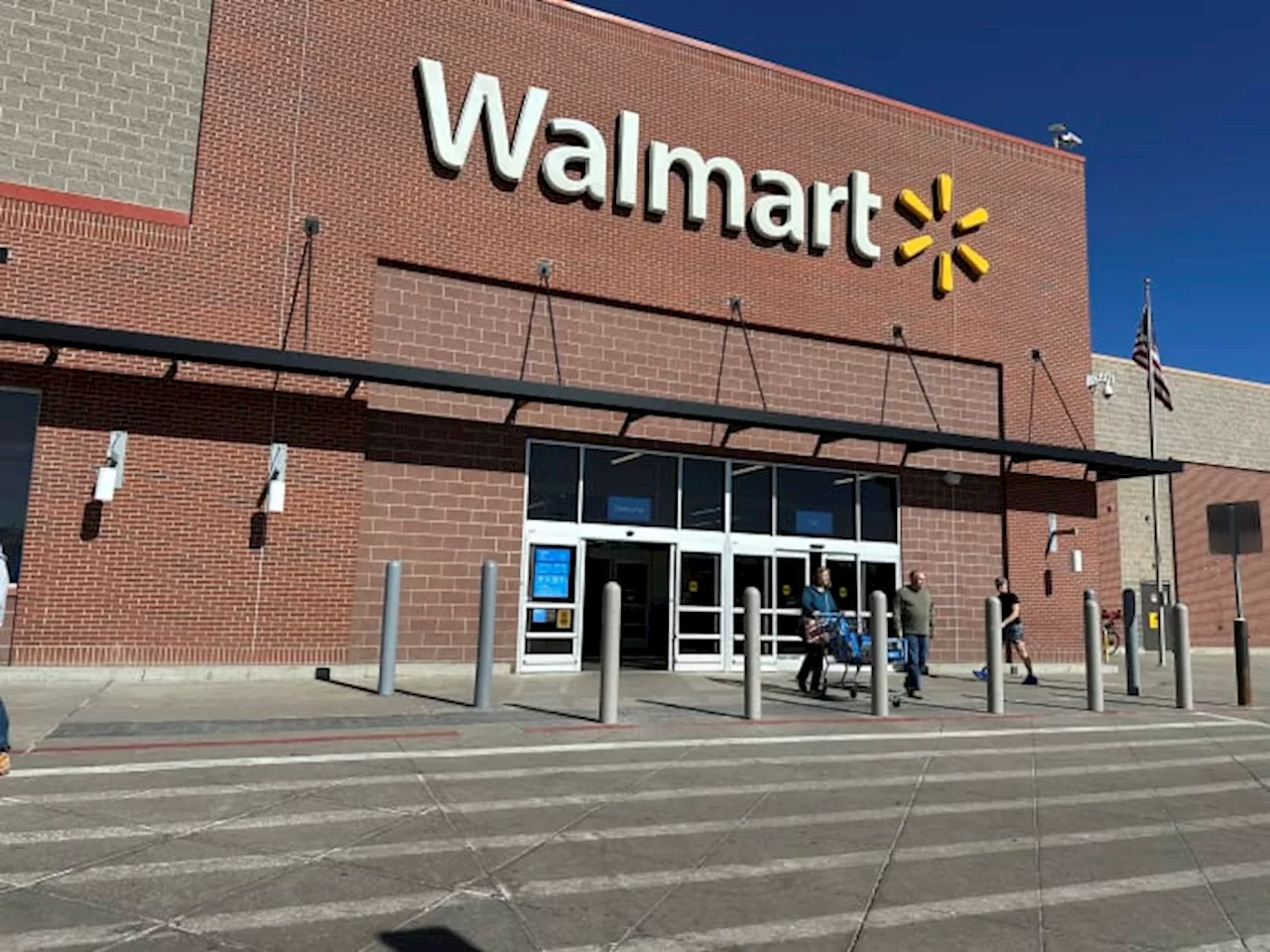 Walmart lays off hundreds of employees and requires others to relocate