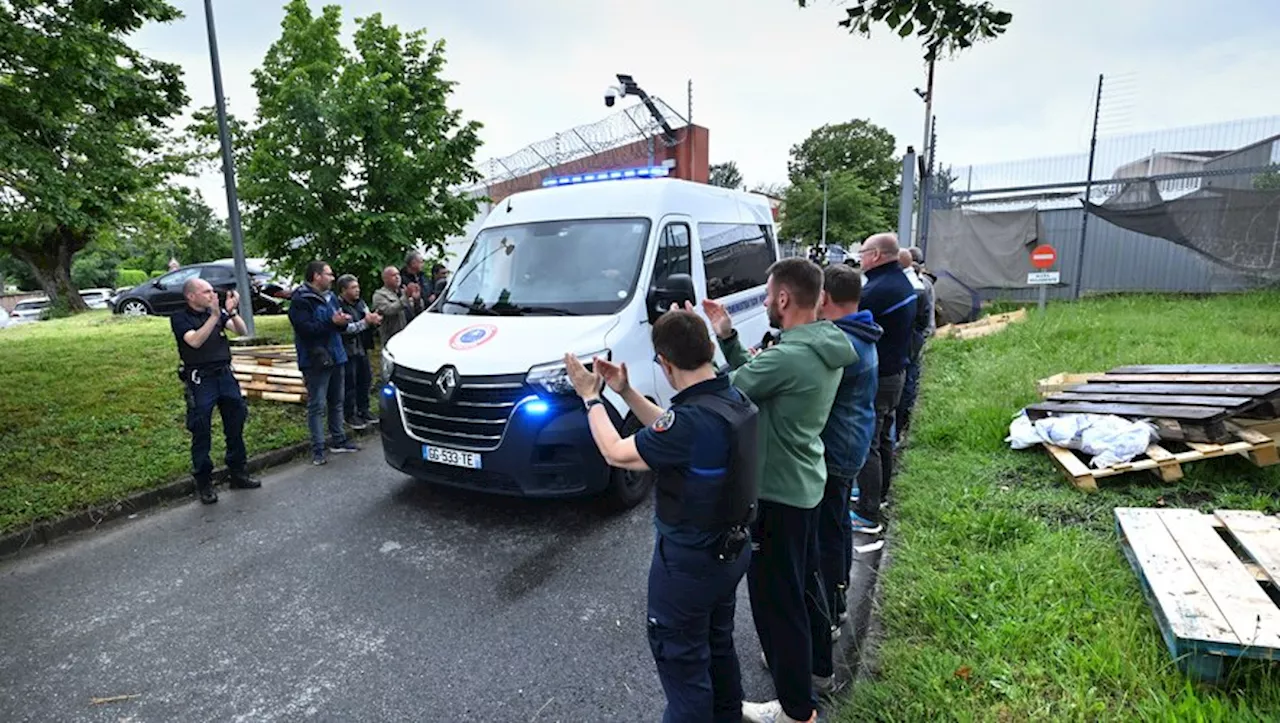 Émotion intense et manifestations dans la pénitentiaire tarnaise à Albi suite au drame d’Évreux